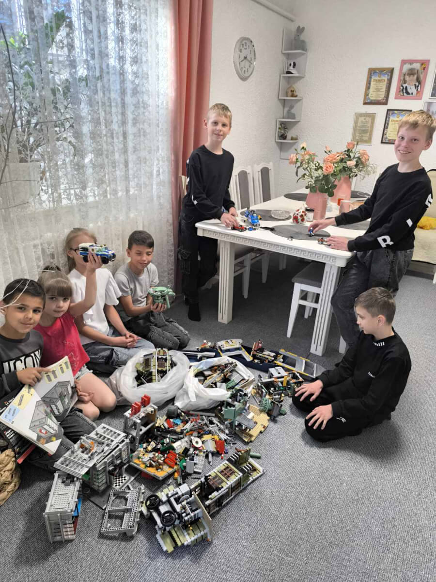Lego для дітей з ДБСТ Віори