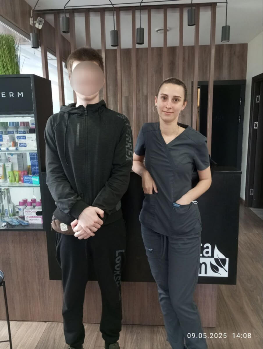 Триває лікування Бориса в клініці “DentaDerm” (english version below)