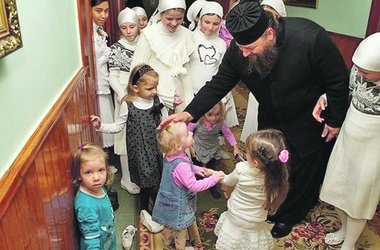 Перевірено та поновлено базу дитячих будинків та інтернатів Чернівецької області