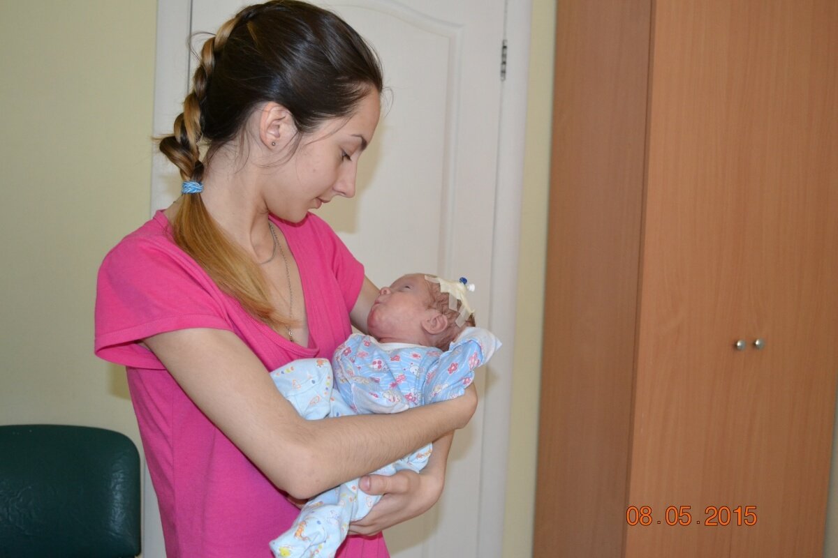 Благодійники: Допоможіть врятувати життя передчасно народженому немовляті!